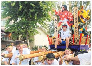 西戸崎の祇園山笠の写真