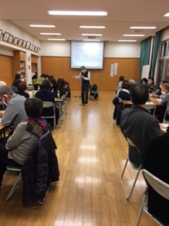 写真：講師の様子