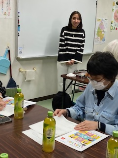 講師