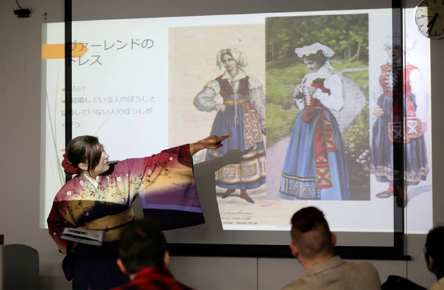 福岡女子大学のスウェーデン留学生の写真