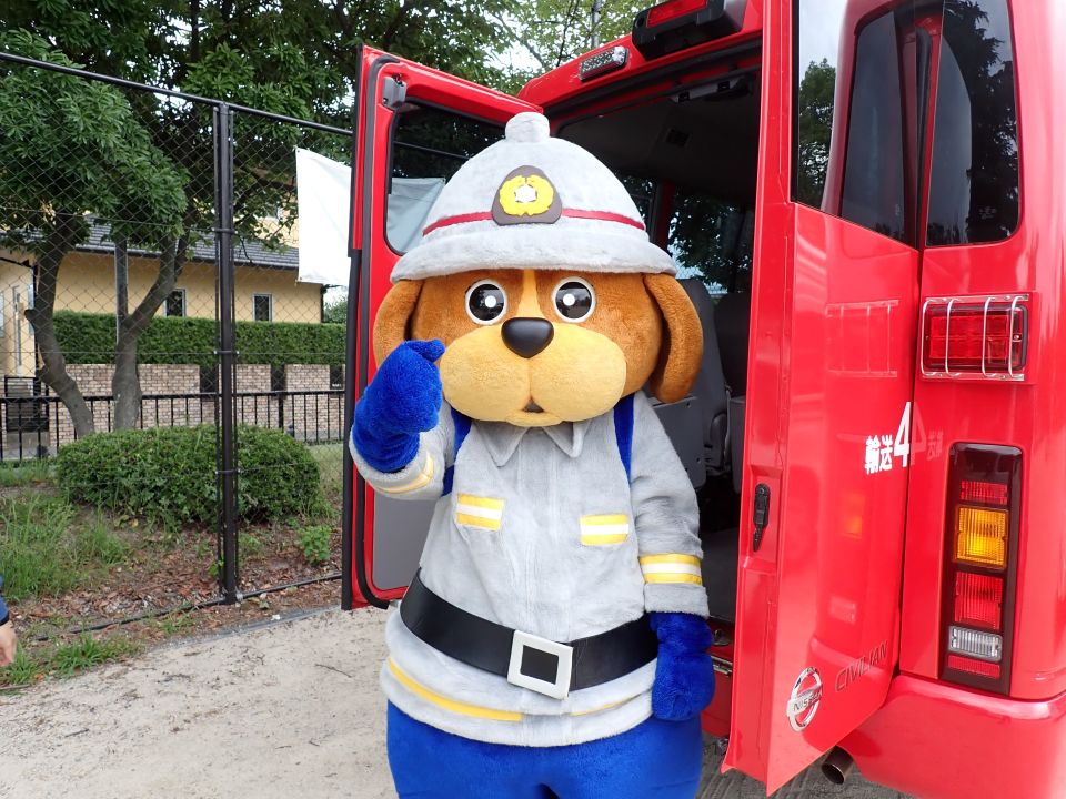 福岡市消防局公式マスコットキャラクターファイ太くん