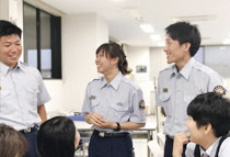 防災センター　休憩中の写真